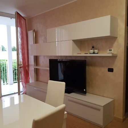 Milano Malpensa Grandi Ap Appartement Gallarate Buitenkant foto